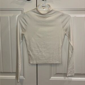 Basic Longsleeve Top